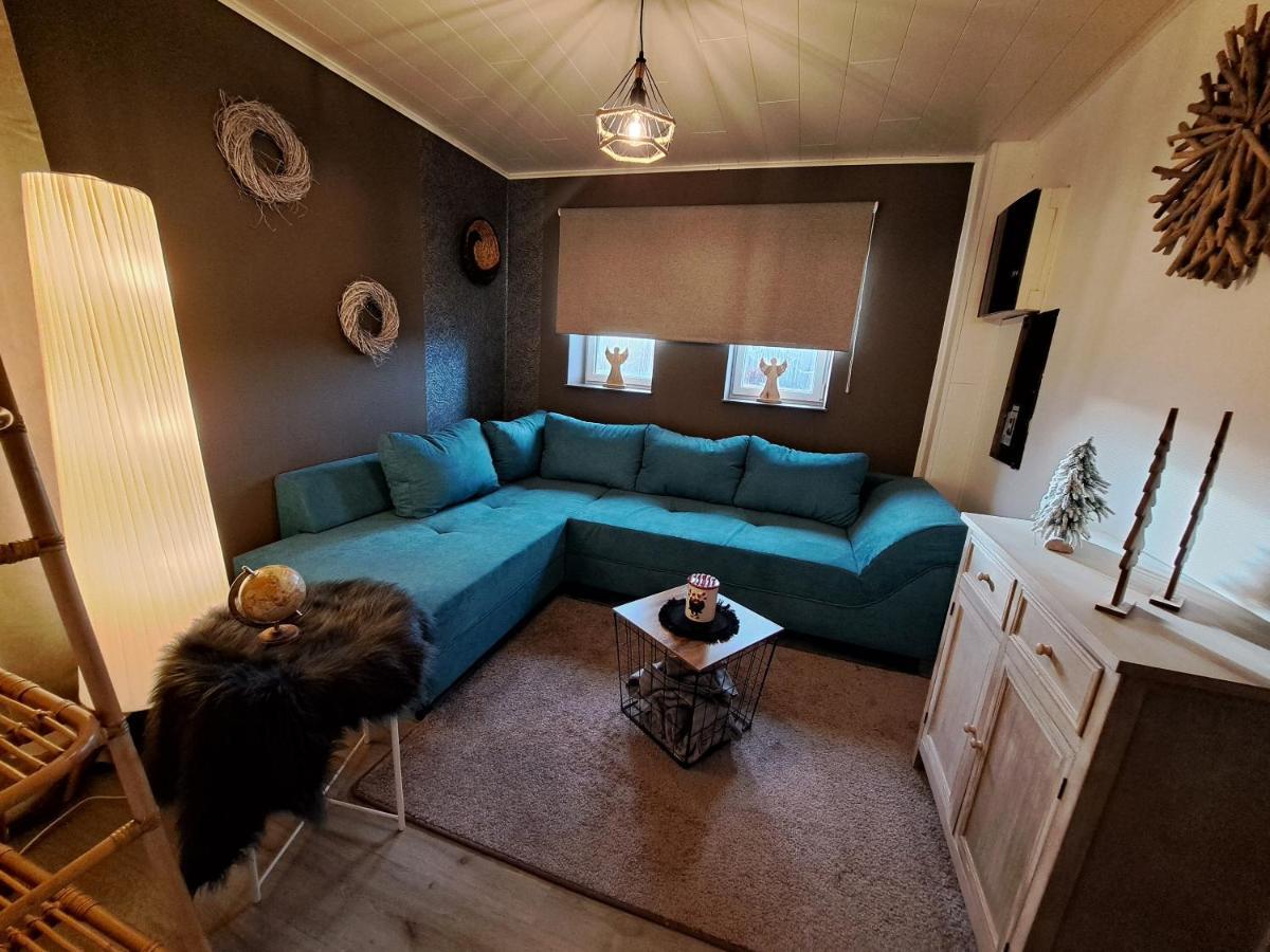 Aux Champs Des Cloches Apartamento Houffalize Exterior foto